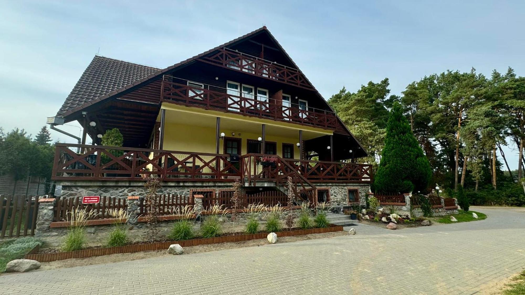 Powidz Lakeside Hotel & Restaurant Eksteriør billede